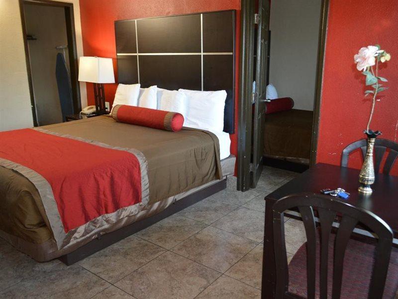Harbor Inn & Suites אושנסייד מראה חיצוני תמונה