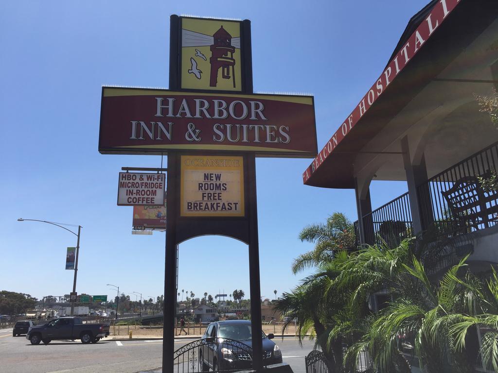 Harbor Inn & Suites אושנסייד מראה חיצוני תמונה